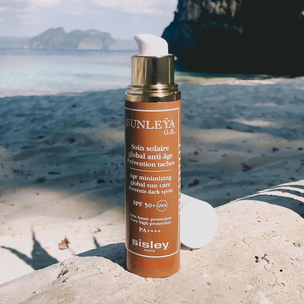 SUNLEŸA G.E. SOIN SOLAIRE GLOBAL ANTI-ÂGE SPF 50+