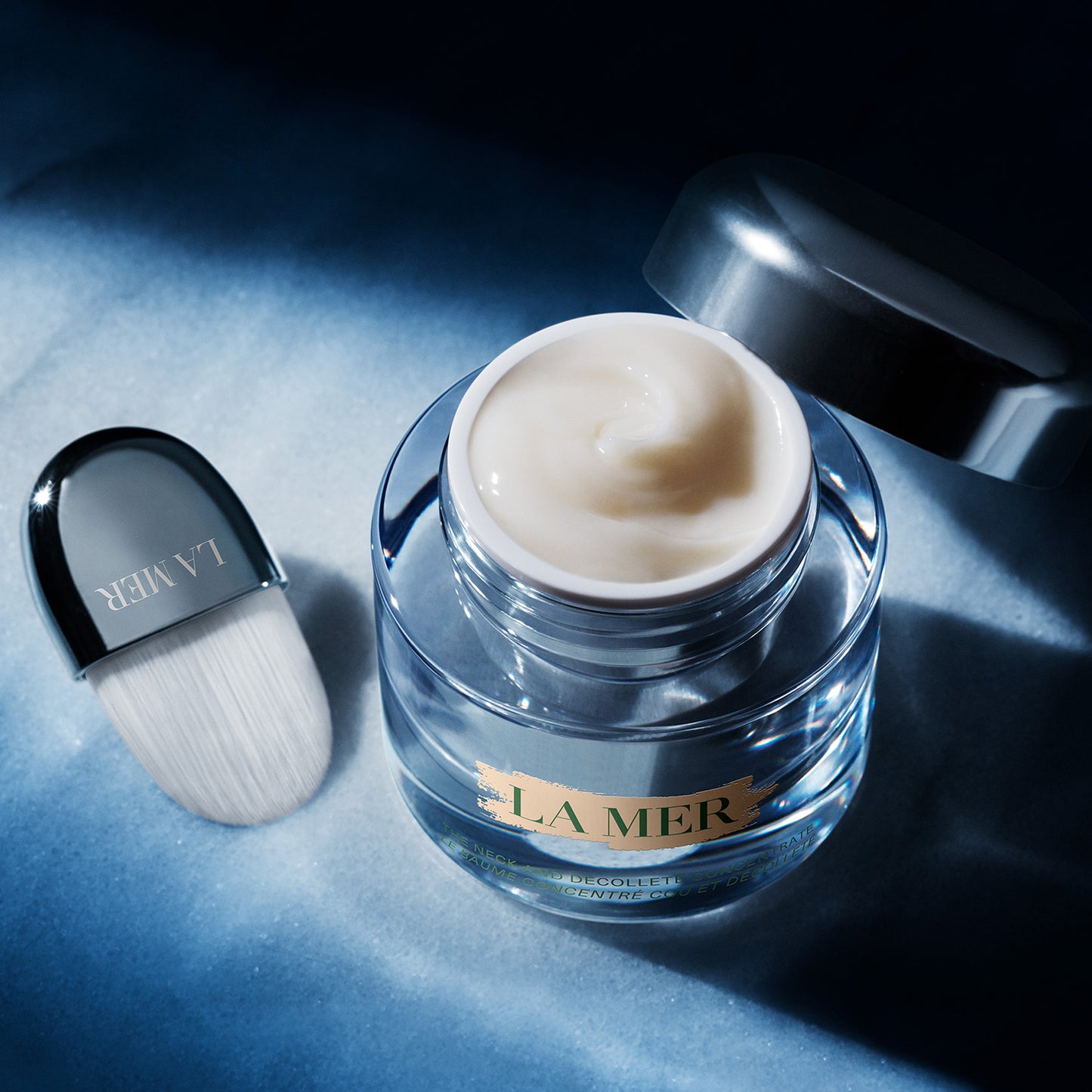 The Neck and Décolleté Concentrate