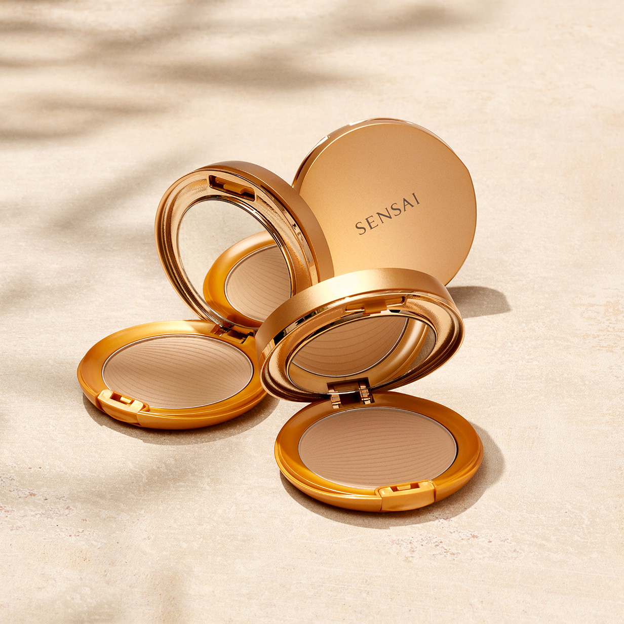 SILKY BRONZE NATURAL VEIL COMPACT