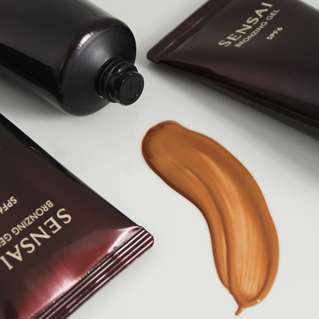 BRONZING GEL