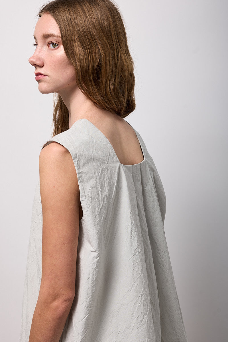 TOP GIROCOLLO CON PIEGHE DIETRO