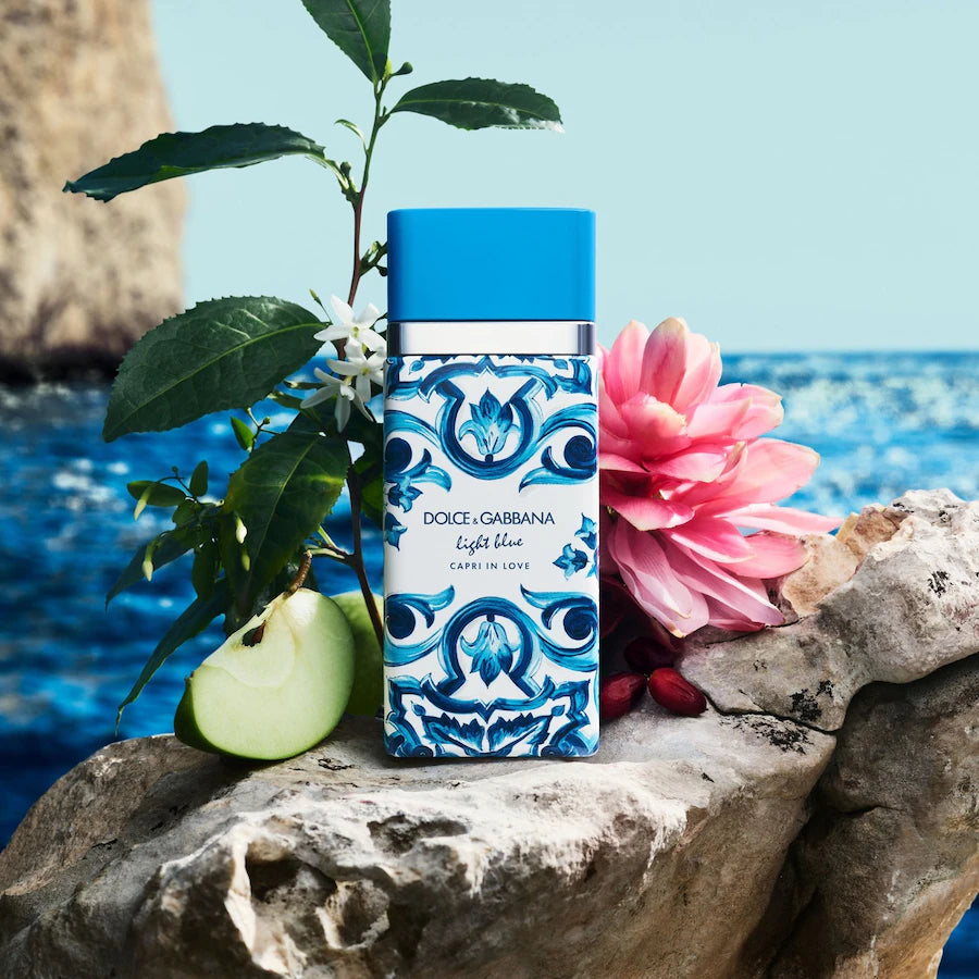 LIGHT BLUE | CAPRI IN LOVE