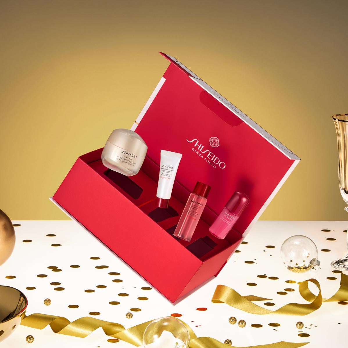 SHISEIDO BENEFIANCE WRINKLE SMOOTHING
