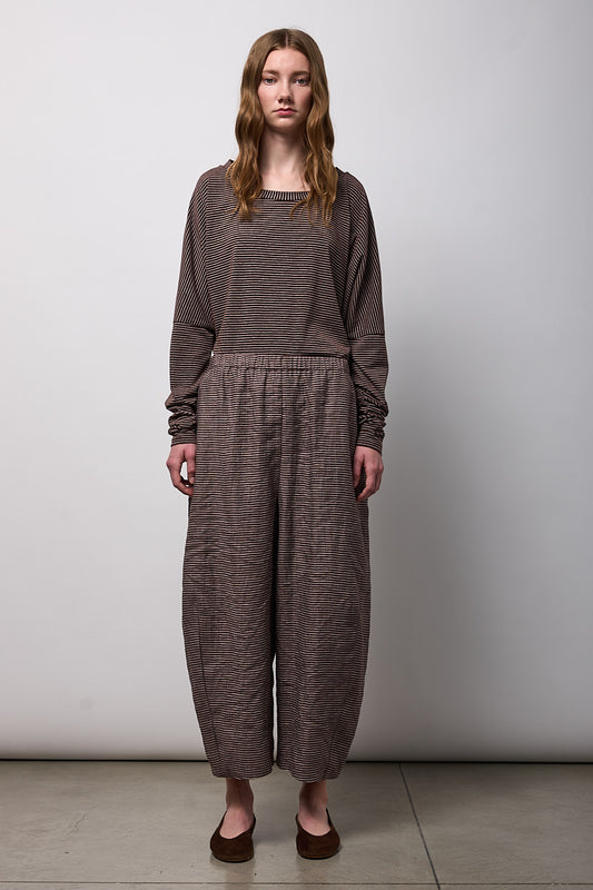 PANTALONE EASY CON PINCES SUL FONDO