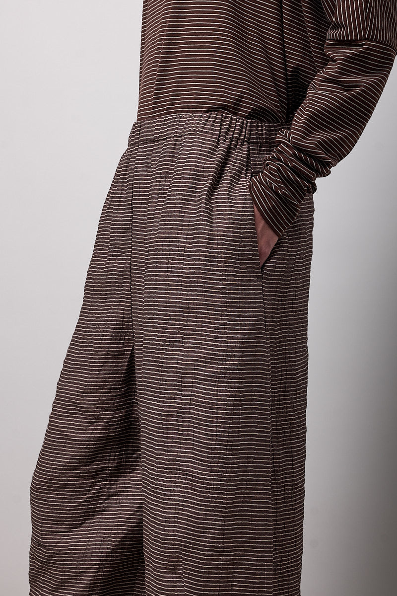 PANTALONE EASY CON PINCES SUL FONDO | Corteccia