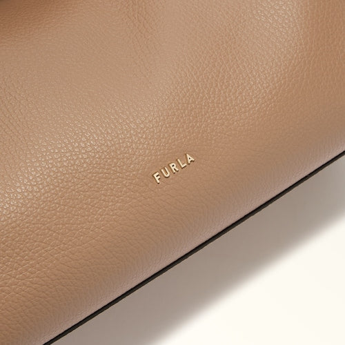 BORSA A SPALLA LARA | M