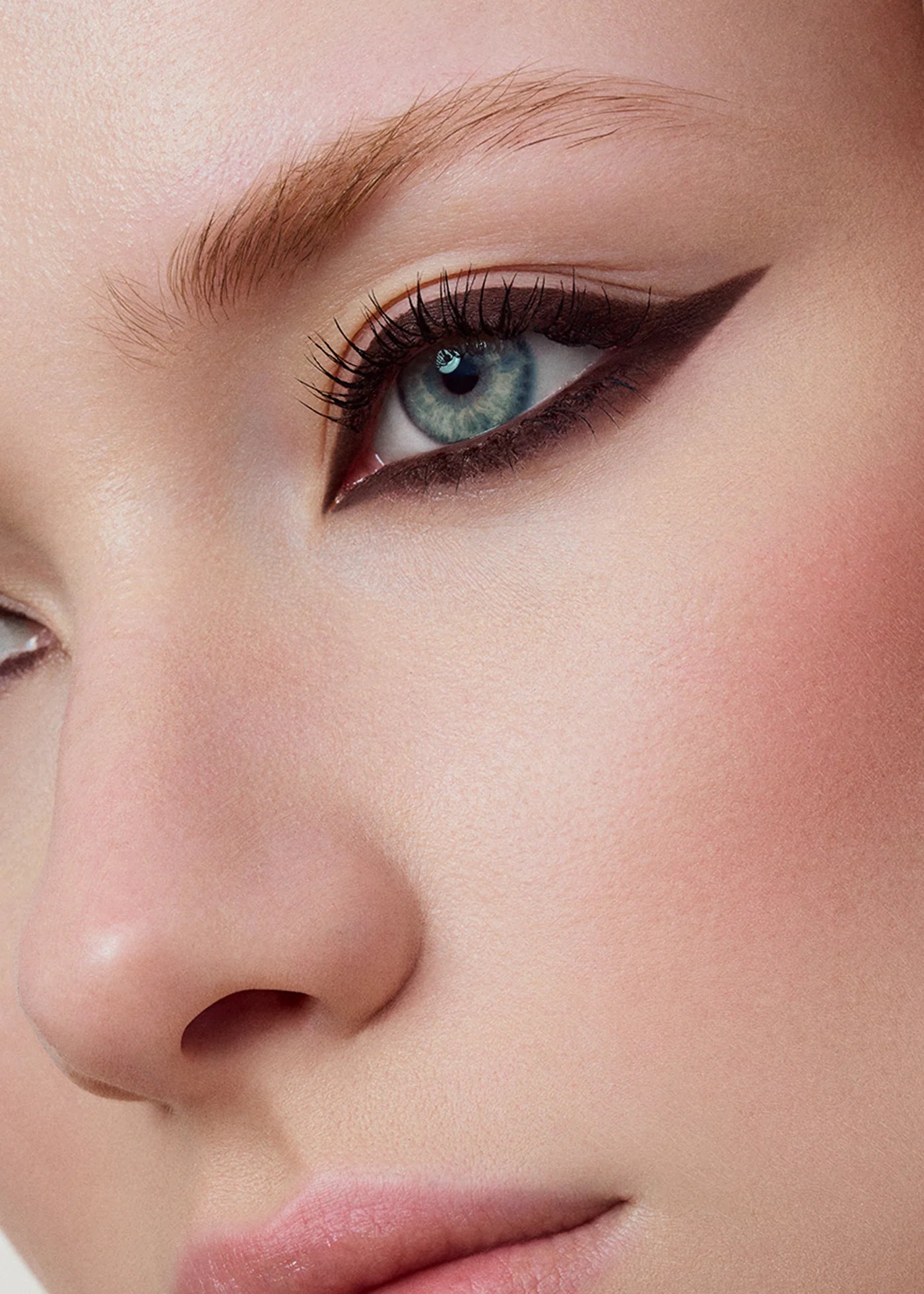 MATITA OCCHI SOMBRA LIBRE